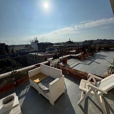 Garden Views باري