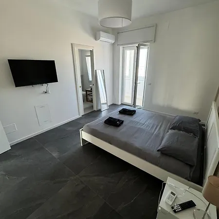 Garden Views דירה